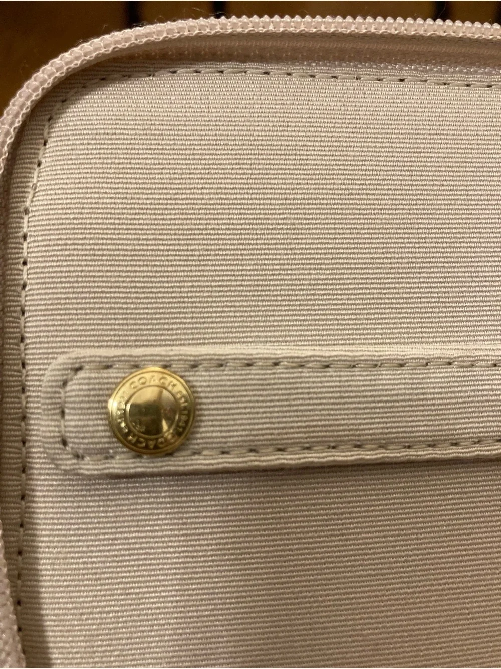 Coach Jewelry Holder Calla Lilly Collection